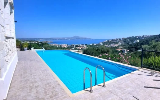 Almirida ,A villa for winter let on Crete
