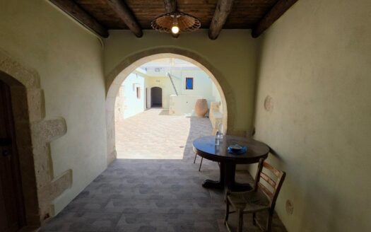 Litsarda vamos, house for rent.