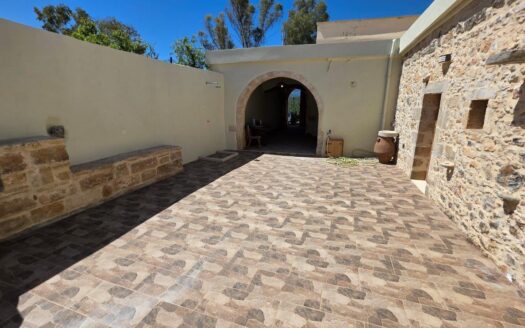 Litsarda vamos, house for rent.