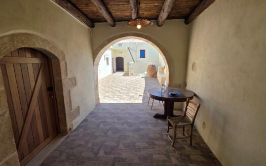 Litsarda vamos, house for rent.