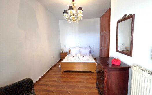 Kalyves, apartment for rent.