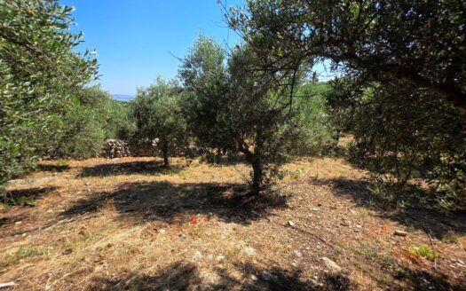 Tsivaras, plot for sale with building permit for a 140 sq.m