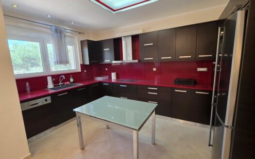 Kalyves, modern Ground-Floor Apartment for Rent