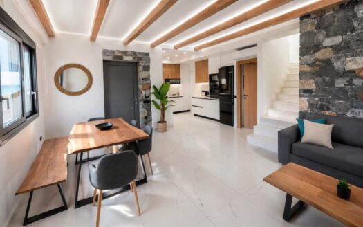 Kalives.Luxury sea front villa for winter let on Crete