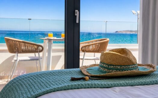 Kalives.Luxury sea front villa for winter let on Crete