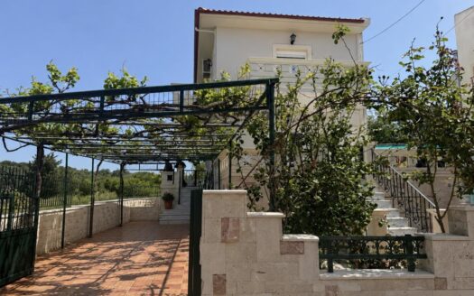 Αrmeni.Home for sale on Crete