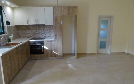 Tsivaras, Apokoronas. A Ground-Floor Apartment for Rent