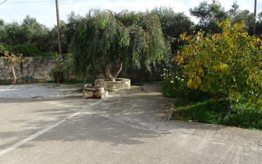 Tsivaras, Apokoronas. A Ground-Floor Apartment for Rent